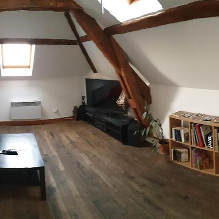 Appartement Agreable 1 A 4 Personnes Chaumont  Luaran gambar